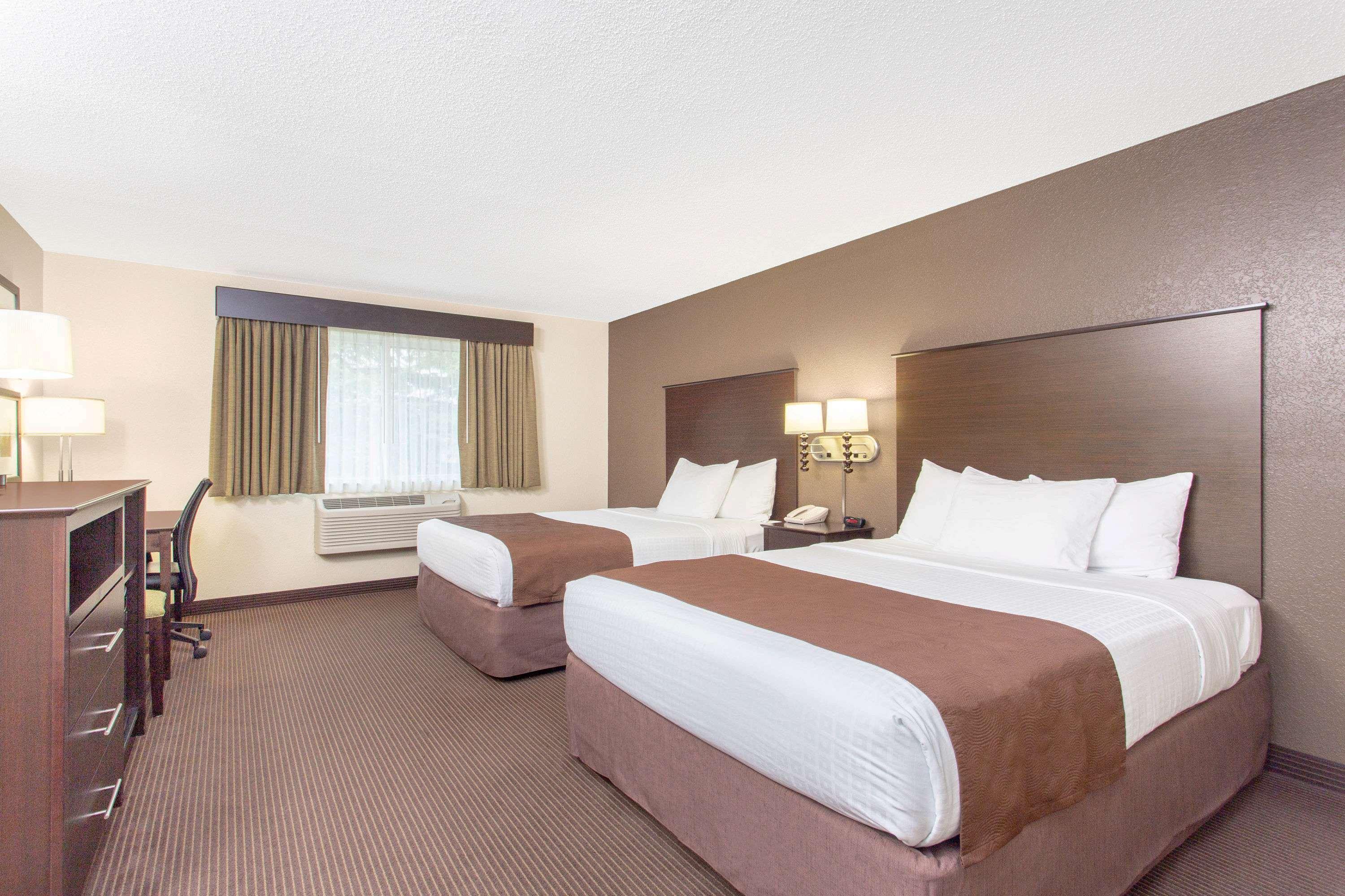Americinn By Wyndham Rhinelander Extérieur photo