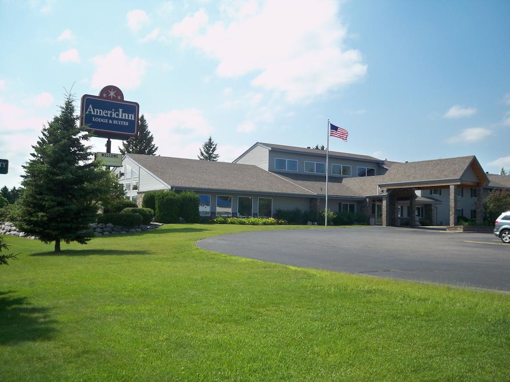 Americinn By Wyndham Rhinelander Extérieur photo